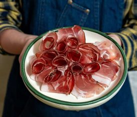 speck with flowers_sliced_hands